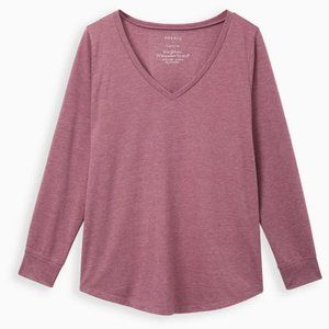 Torrid Size 4 GIRLFRIEND TEE - SIGNATURE JERSEY WINE